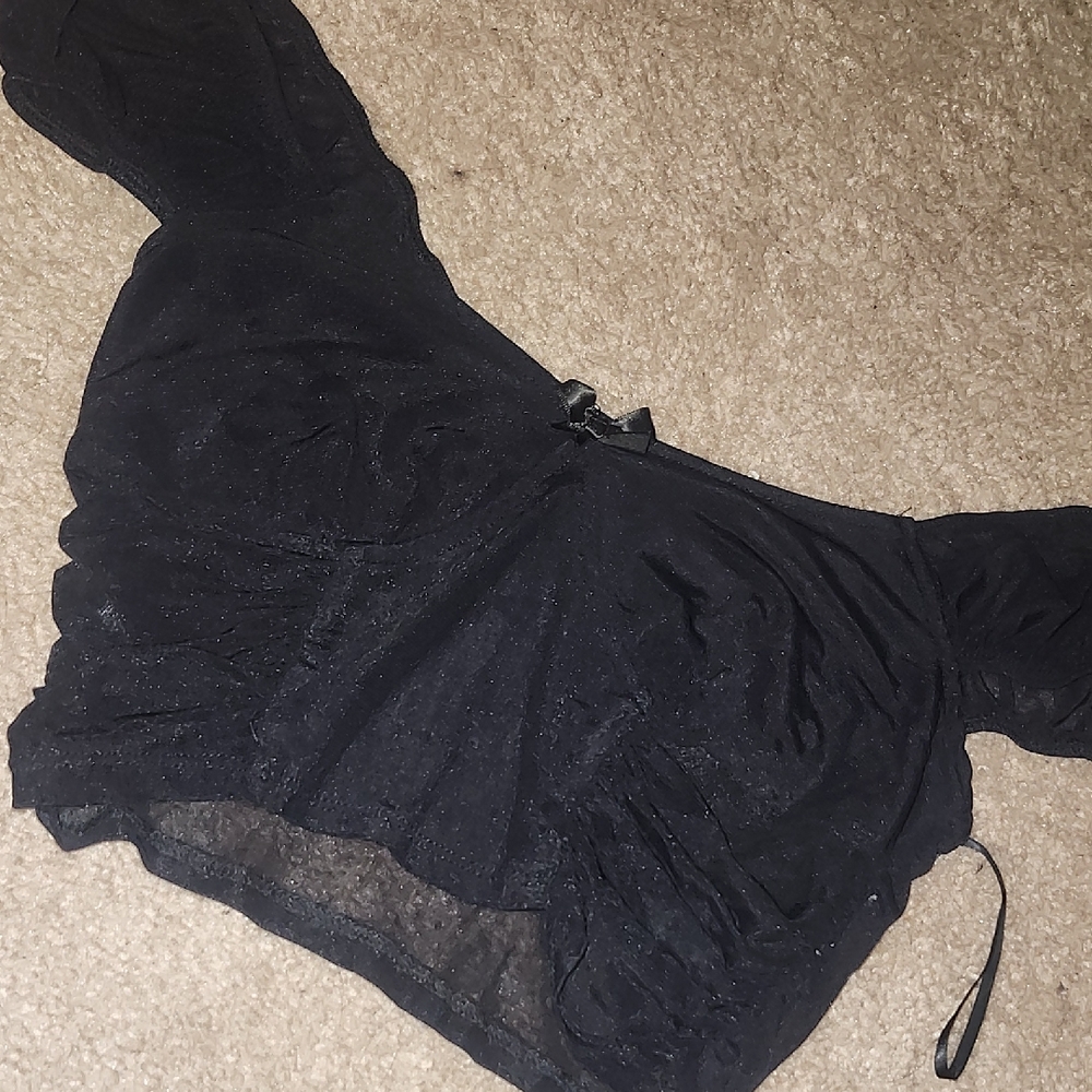 Mesh Crop Top With A Tiny Bow